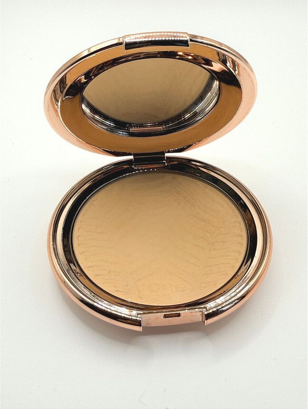 Tarte Amazonian Clay Bluring Powder Foundation 20N Light Neutral